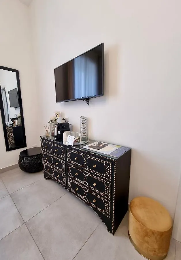 Dimora Giusti Bed & Breakfast Lecce Italy